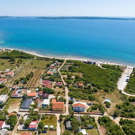 Teuta Apartments - A Beach And A Sea View Peroj Eksteriør bilde